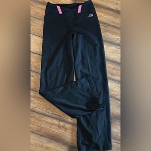 The North Face Black Flare Leg Athletic Yoga Pants Size M Medium